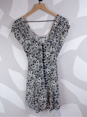 Vintage 90's Contempo Casuals Black and White Floral Button Mini Swing Dress | S